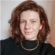 Laureata in Filosofia medievale all'Università di Pisa, insegnante e tutor didattico. Impartisco ripetizioni di materie umanistiche a ragazzi di liceo e scuole medie su Pisa e provincia